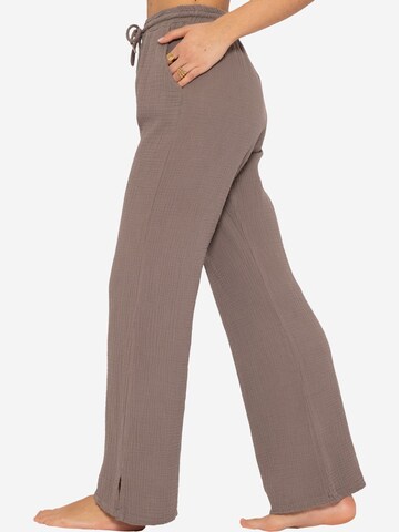 SASSYCLASSY - Loosefit Pantalón en gris