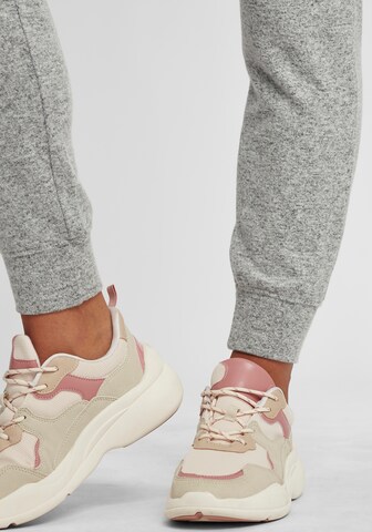 Oxmo Tapered Trousers 'BENITA' in Grey