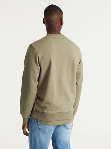 CHASIN' Sweatshirt 'Toby' in Green