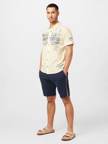 CAMP DAVID Regular fit Ing 'Beach Life' - sárga