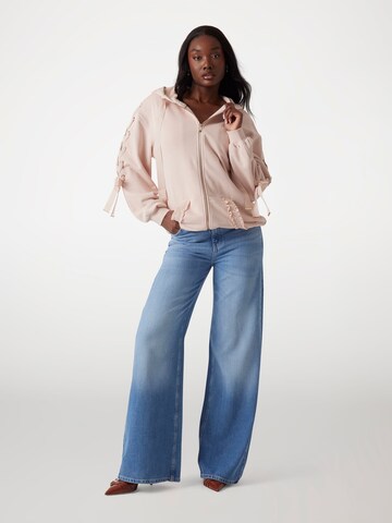 GUESS Sweatjacke in Pink