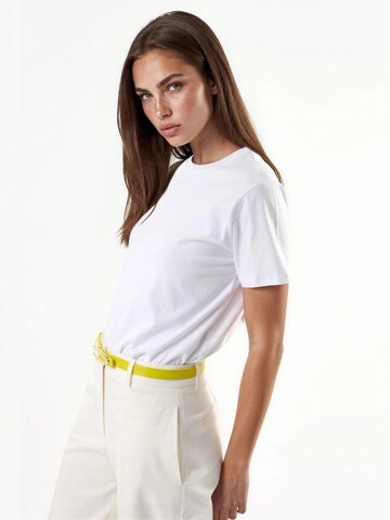Busem - Camisa em branco