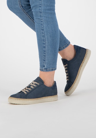Travelin Sneakers laag 'Caen' in Blauw: voorkant
