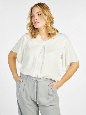 Lovely Sisters Blouse 'Mila' in White: front