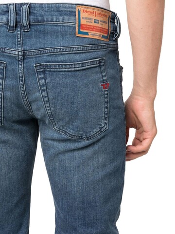 DIESEL Skinny Jeans '1979 Sleenker'‌‌ in Blau