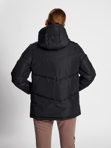 Hummel Sportjacke in Schwarz