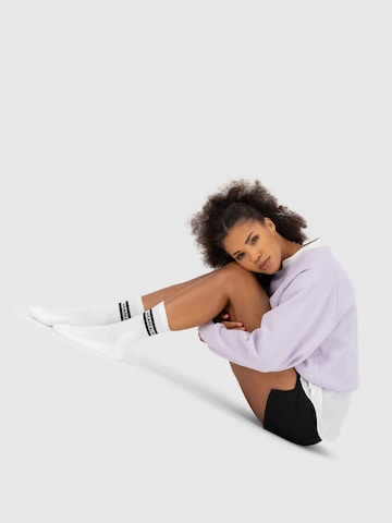 Calzino 'HenjaAK' di alife & kickin in bianco