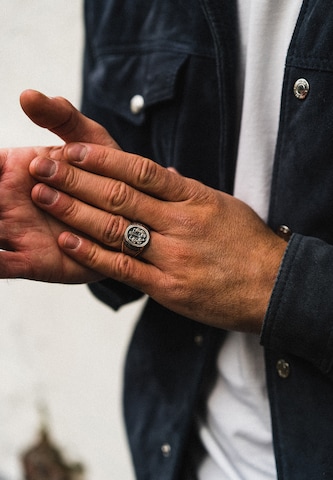 Haze&Glory Ring 'Twin Tiger' in Silver: front