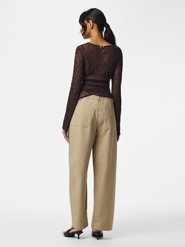 PIECES - Top 'ROYA' en marrón