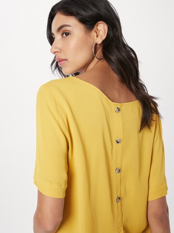 s.Oliver BLACK LABEL - Blusa en amarillo