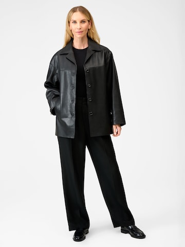 Veste mi-saison 'Beatrice' RICANO en noir