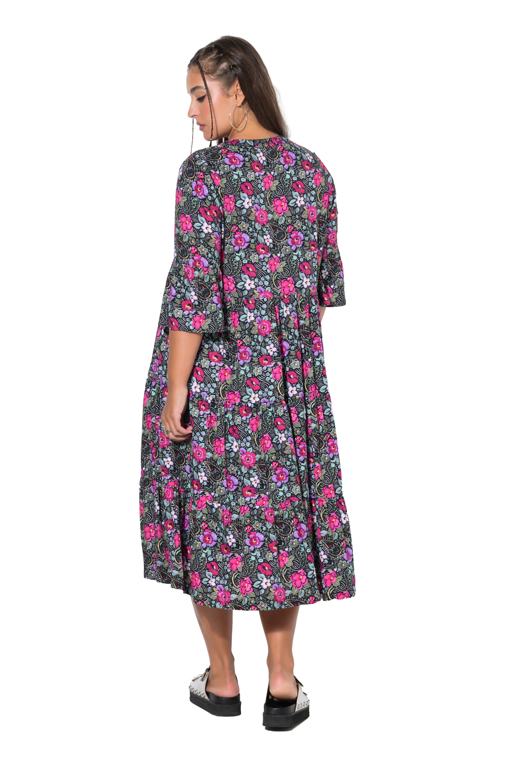 Studio Untold Midikleid in Schwarz