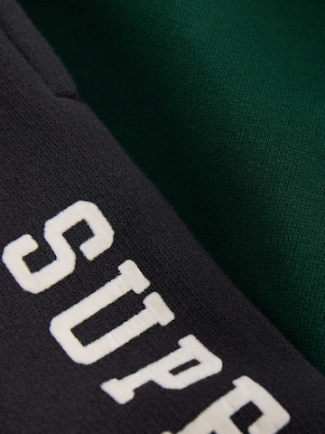 Superdry & Co - Ropa para correr en verde