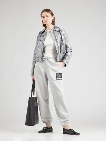 KARL LAGERFELD JEANS Конический (Tapered) Штаны в Серый
