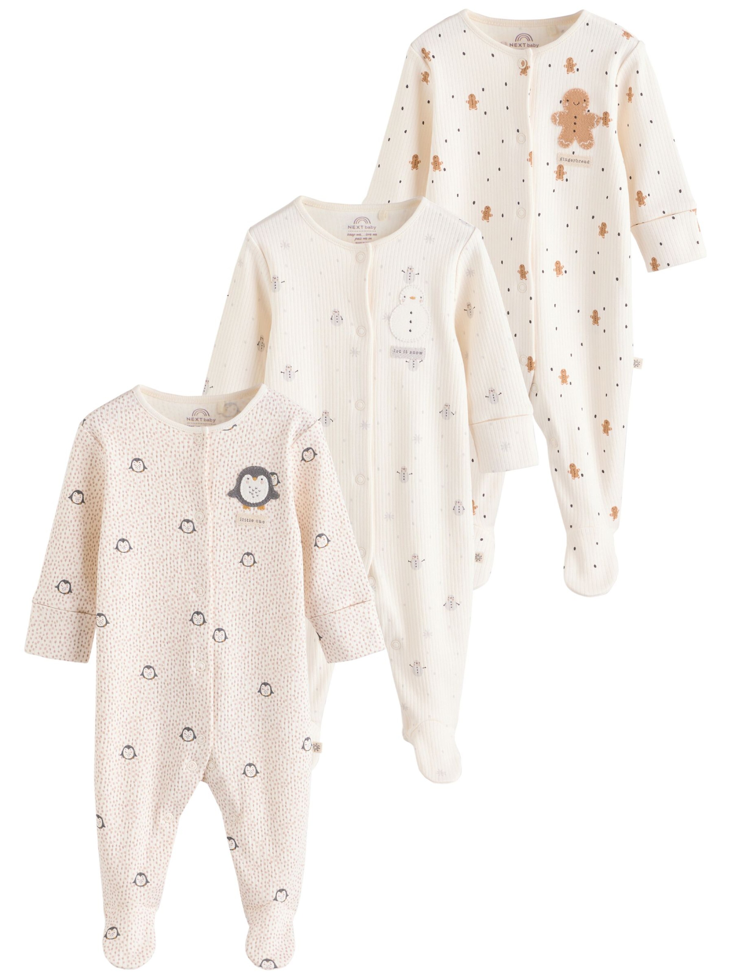 Pijamale de la Next pe bej: față