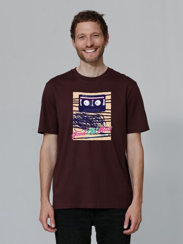 Watapparel Shirt ' Good Old Mess ' in Brown: front