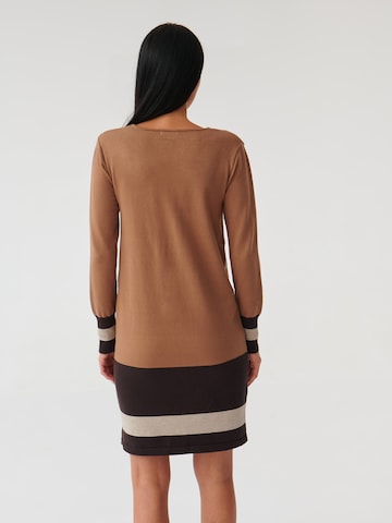 TATUUM Stickad klänning 'MEDI' i brun
