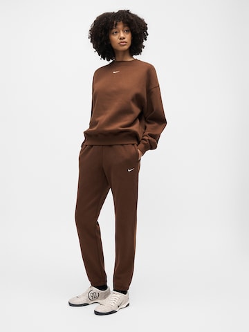 Nike Sportswear Μπλούζα φούτερ 'Studio' σε καφέ