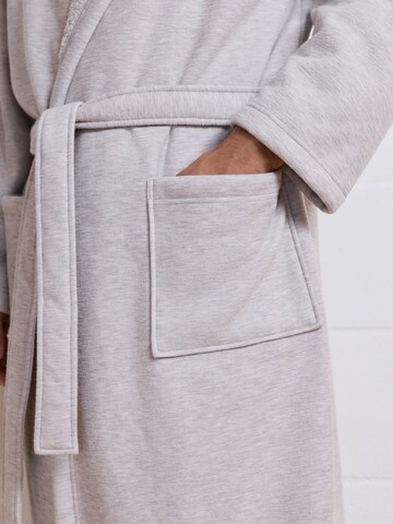 Next - Albornoz largo en gris