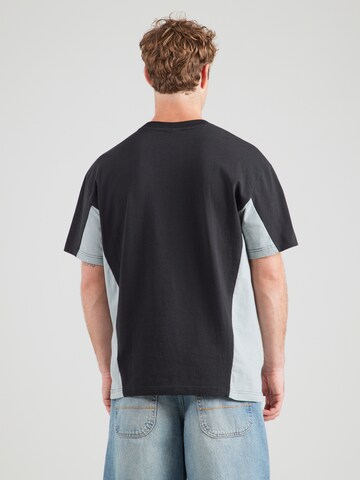 QUIKSILVER Λειτουργικό μπλουζάκι σε μαύρο