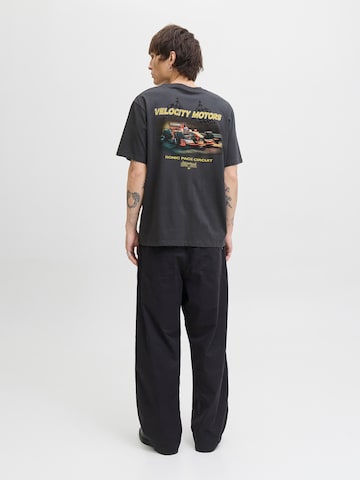 JACK & JONES Póló 'JORFORMULA GALLERY' - szürke
