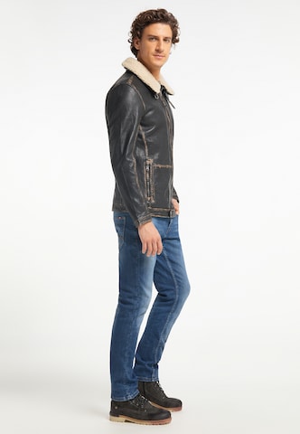 MUSTANG Between-season jacket in Brown