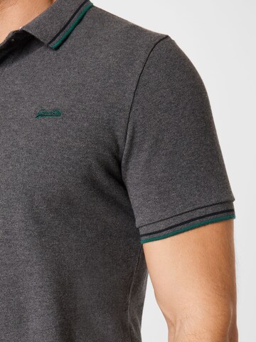 Superdry Poloshirt in Grau