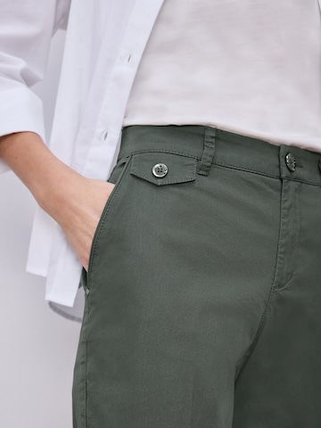 STREET ONE Regular Hose in Grün