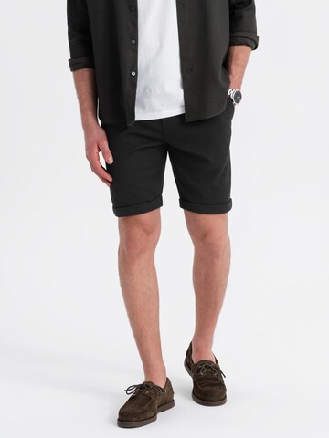 Coupe slim Pantalon Ombre en noir : devant