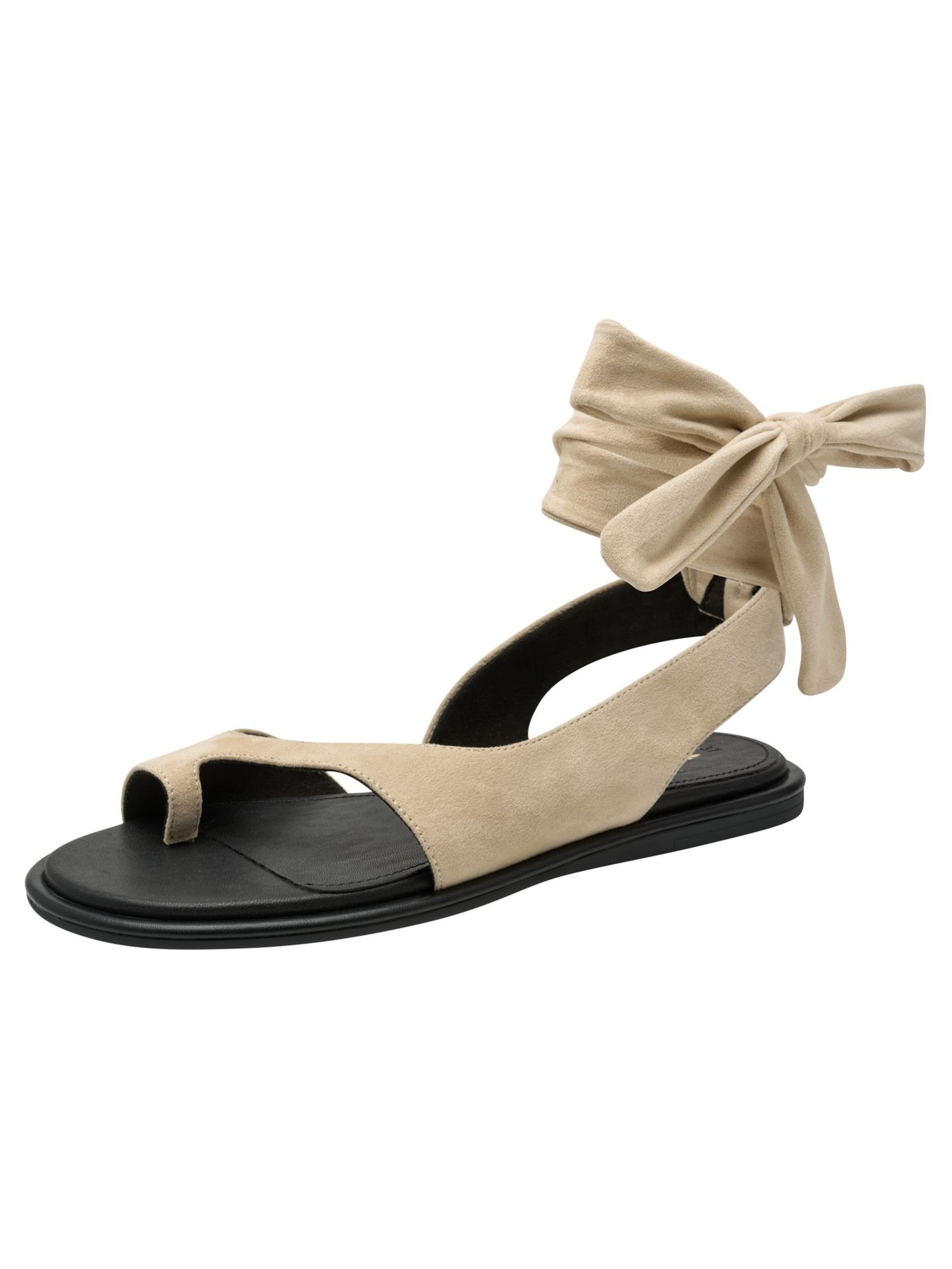 Tamaris Sandal in Beige: front