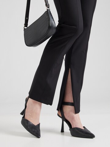 Coupe slim Pantalon 'Tukeva' BOSS en noir