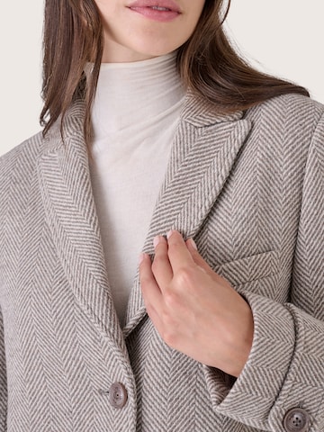 Camomilla Italia Between-seasons coat 'Colet' in Beige