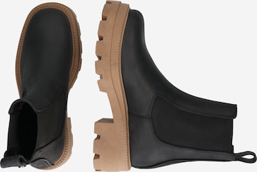 BUFFALO - Botas Chelsea en negro