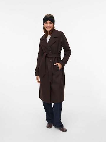 VERO MODA Tussenmantel 'Fortunevega' in Bruin
