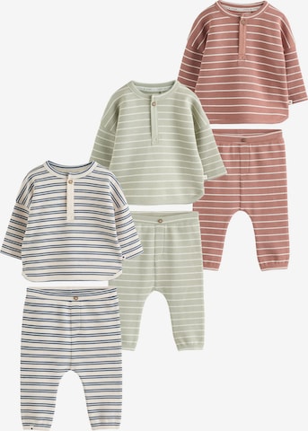 Set Next en bleu : devant
