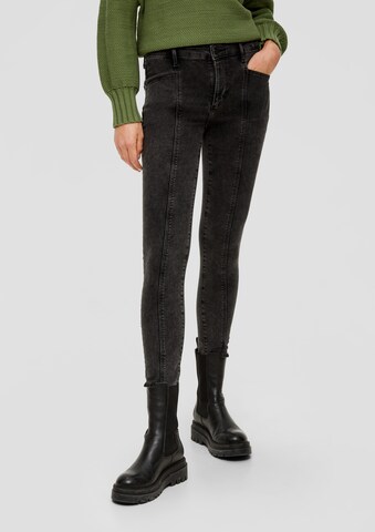 s.Oliver Skinny Jeans in Zwart: voorkant