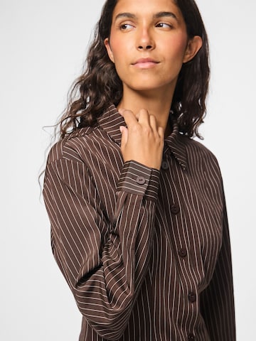 Chemisier PIECES en marron