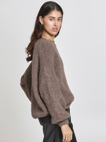 Lilavie Strickpullover ' Peggii ' in Braun