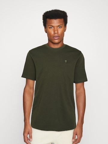 KnowledgeCotton Apparel Bluser & t-shirts 'ALDER' i grøn: forside