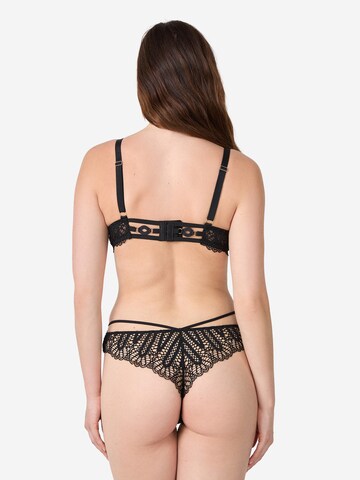 ETAM T-Shirt BH 'Gamme' in Schwarz