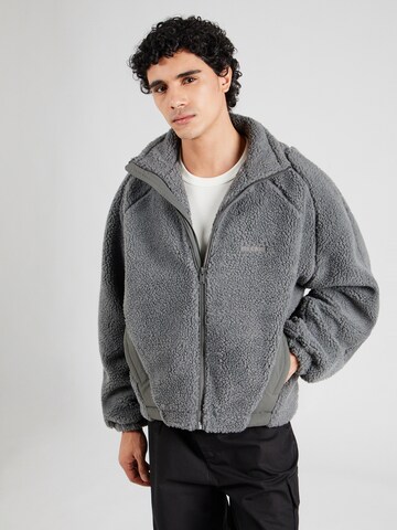 Han Kjøbenhavn Fleece jacket in Grey: front