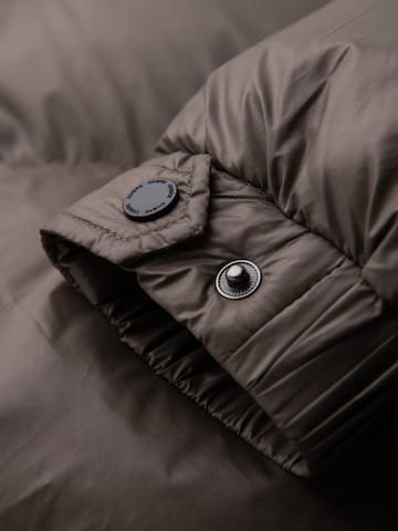 Veste d’hiver Ombre en marron