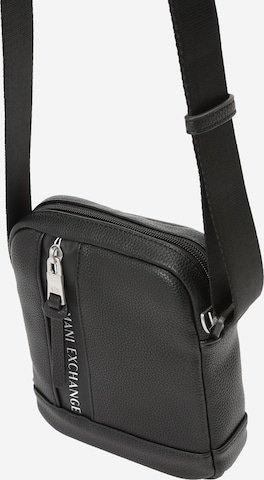 melns ARMANI EXCHANGE "Messenger" stila soma: no priekšpuses