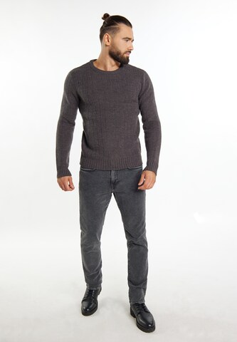 DreiMaster Vintage Sweater in Grey