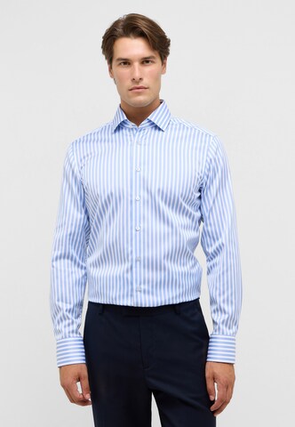 ETERNA Slim fit Zakelijk overhemd in Blauw: voorkant