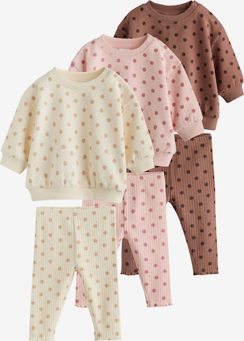 Next Setti värissä beige: etupuoli
