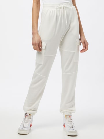 JDY Tapered Cargo trousers 'BIRMINGHAM' in White: front