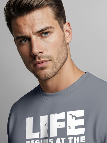 Neverless Sweatshirt 'life begins' in Grau