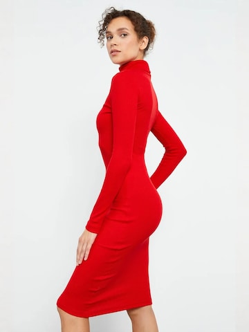 Tommy Life Dress in Red