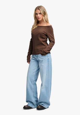 T-shirt 'Bardot' Superdry & Co en marron